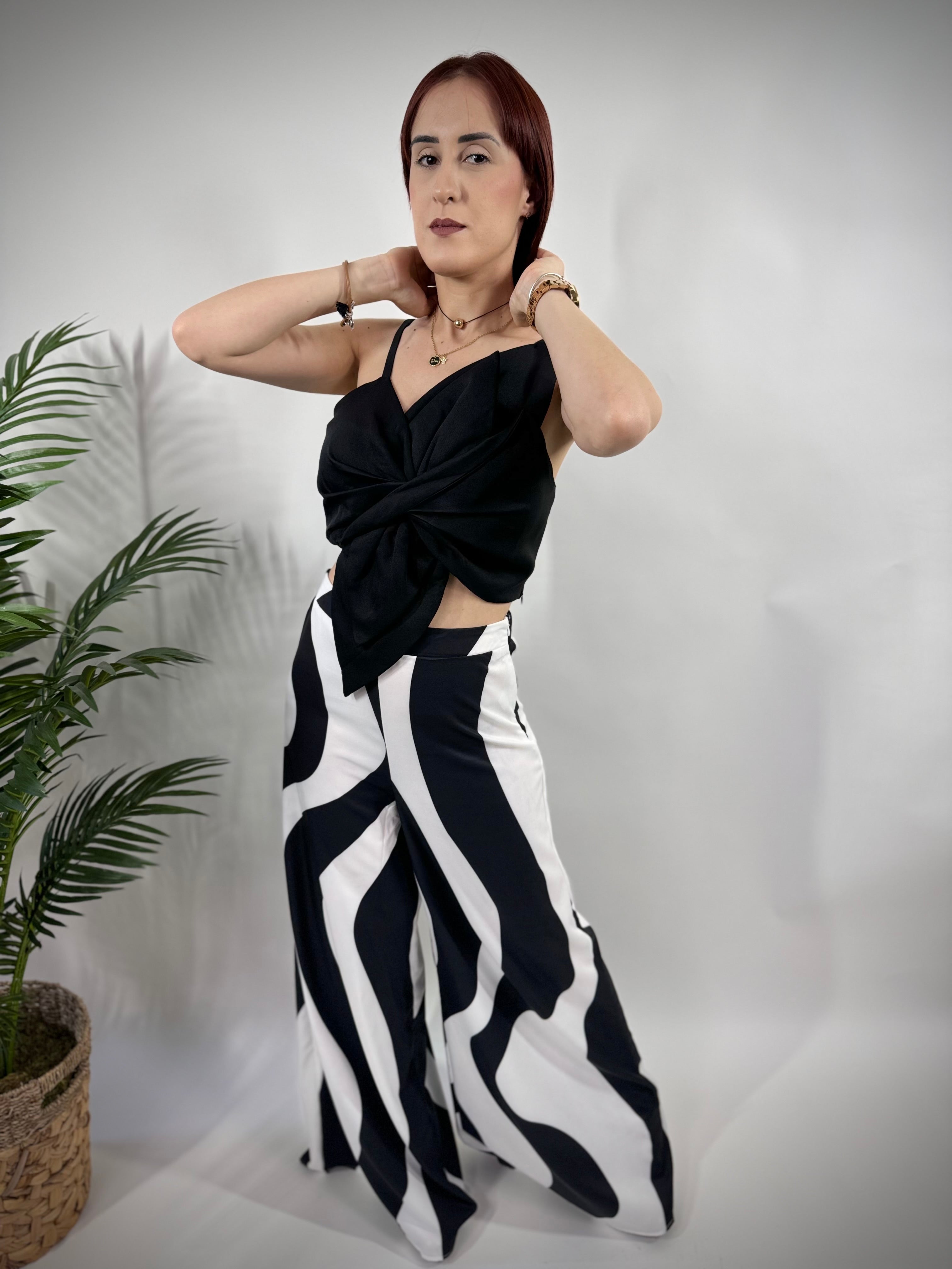 Twisted Bow Detail Top w/ printed wide leg pants set